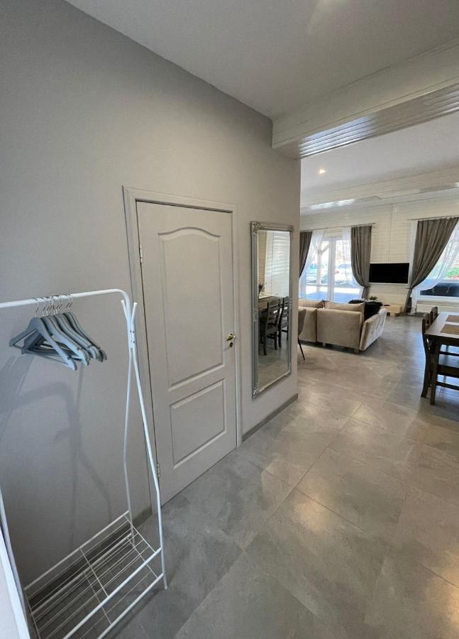 Apartamenti Starp Krastiem Liepāja Eksteriør billede